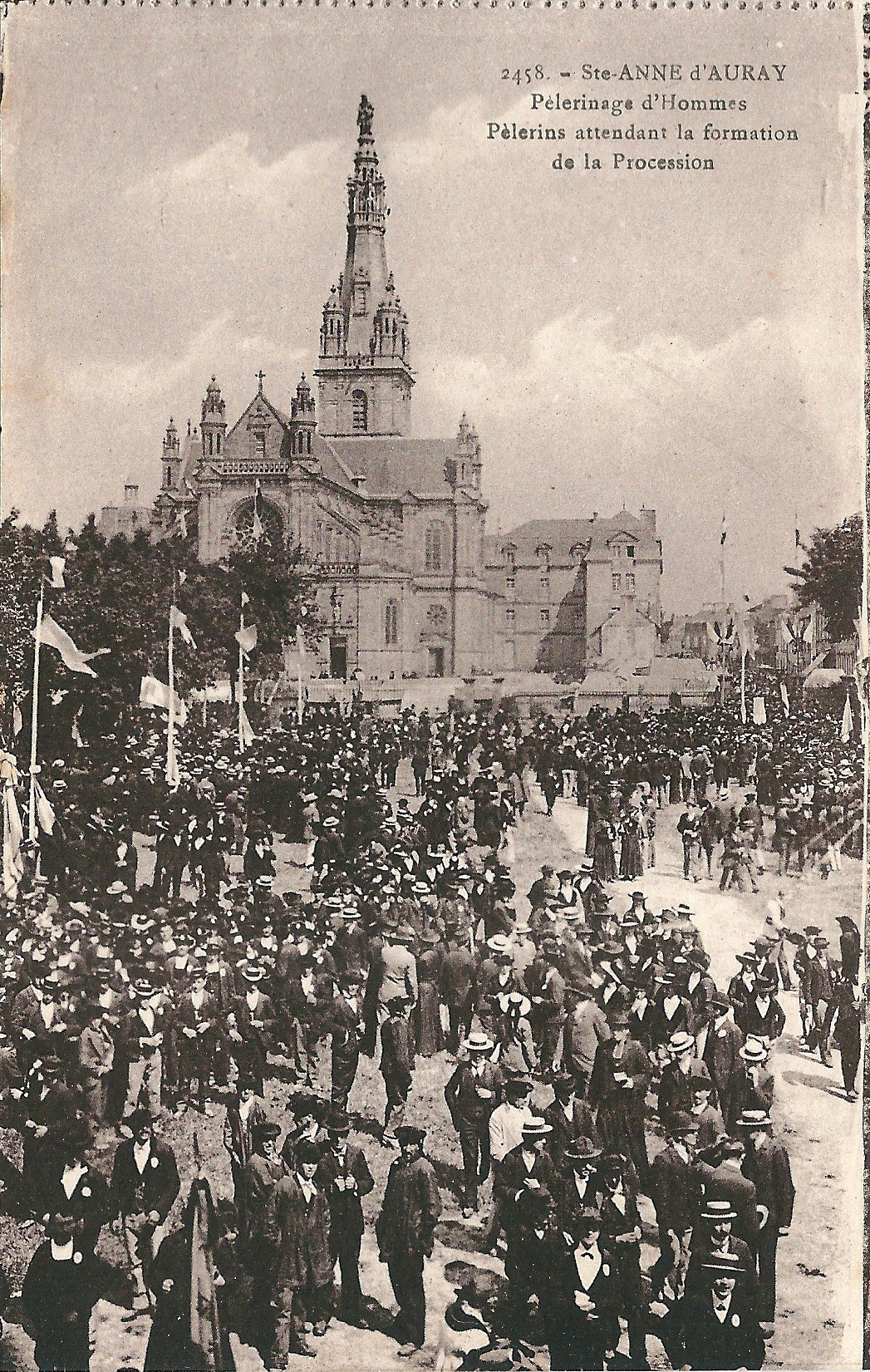 Carte postale de Sainte-Anne-d'Auray (Morbihan, France)