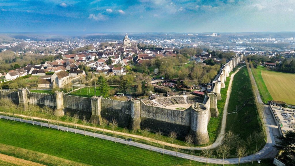 Provins