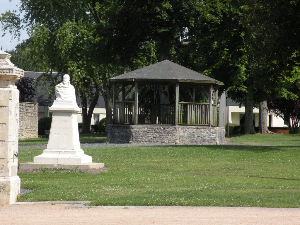 Le Molay-Littry